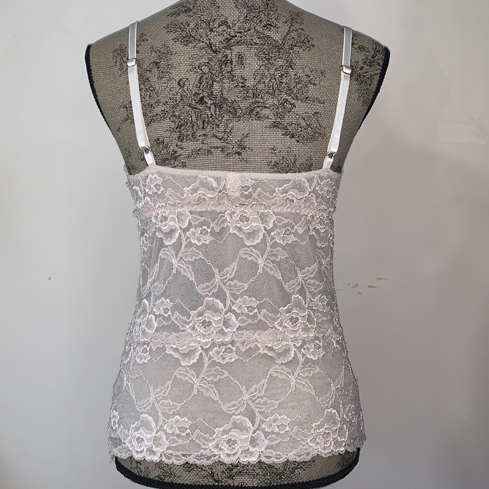 🌻4/$20 Banana Republic Sheer Lace Top - Picture 5 of 11